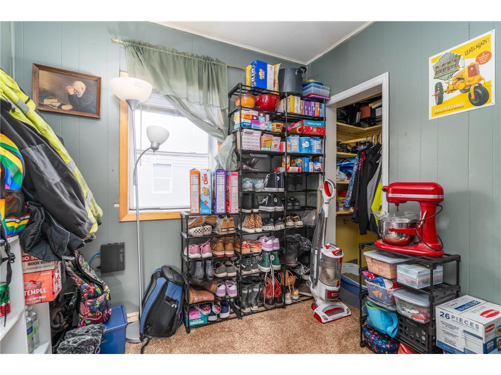 1221 Knight Avenue N Thief River Falls MN 56701 7002196 image10