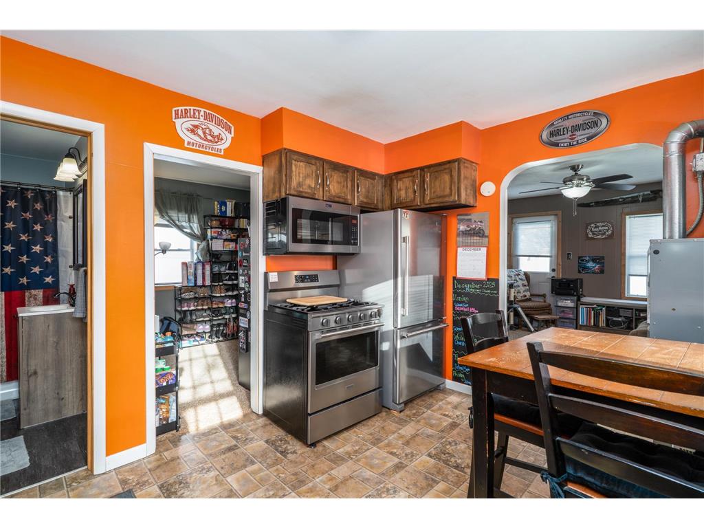 1221 Knight Avenue N Thief River Falls MN 56701 7002196 image7