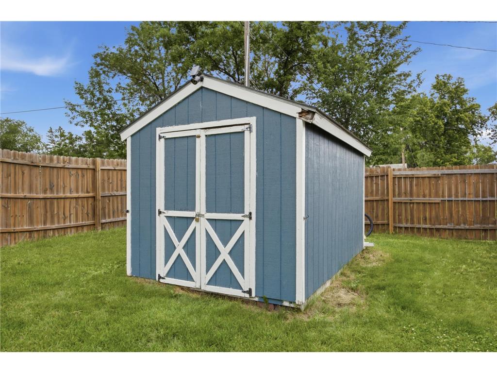 1221 Roosevelt Avenue Detroit Lakes MN 56501 7101415 image25