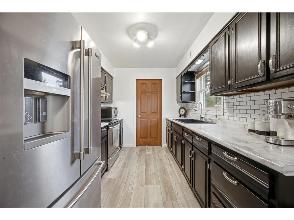 1221 Roosevelt Avenue Detroit Lakes MN 56501 7101415 image3