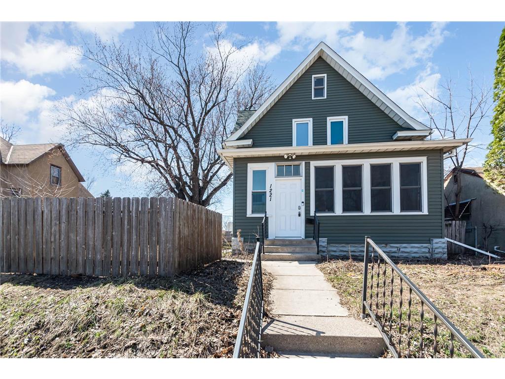 1221 Saint Albans Street N Saint Paul MN 55117 6359958 image1