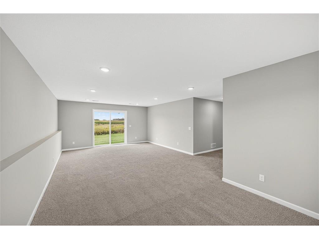 1221 Woods Road NE Isanti MN 55040 7004336 image17