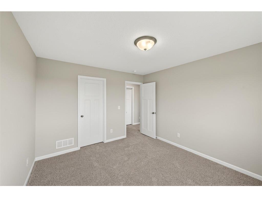 1221 Woods Road NE Isanti MN 55040 7004336 image19