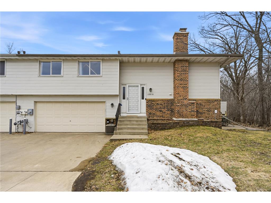 12210 Oak Leaf Circle Burnsville MN 55337 7010764 image1