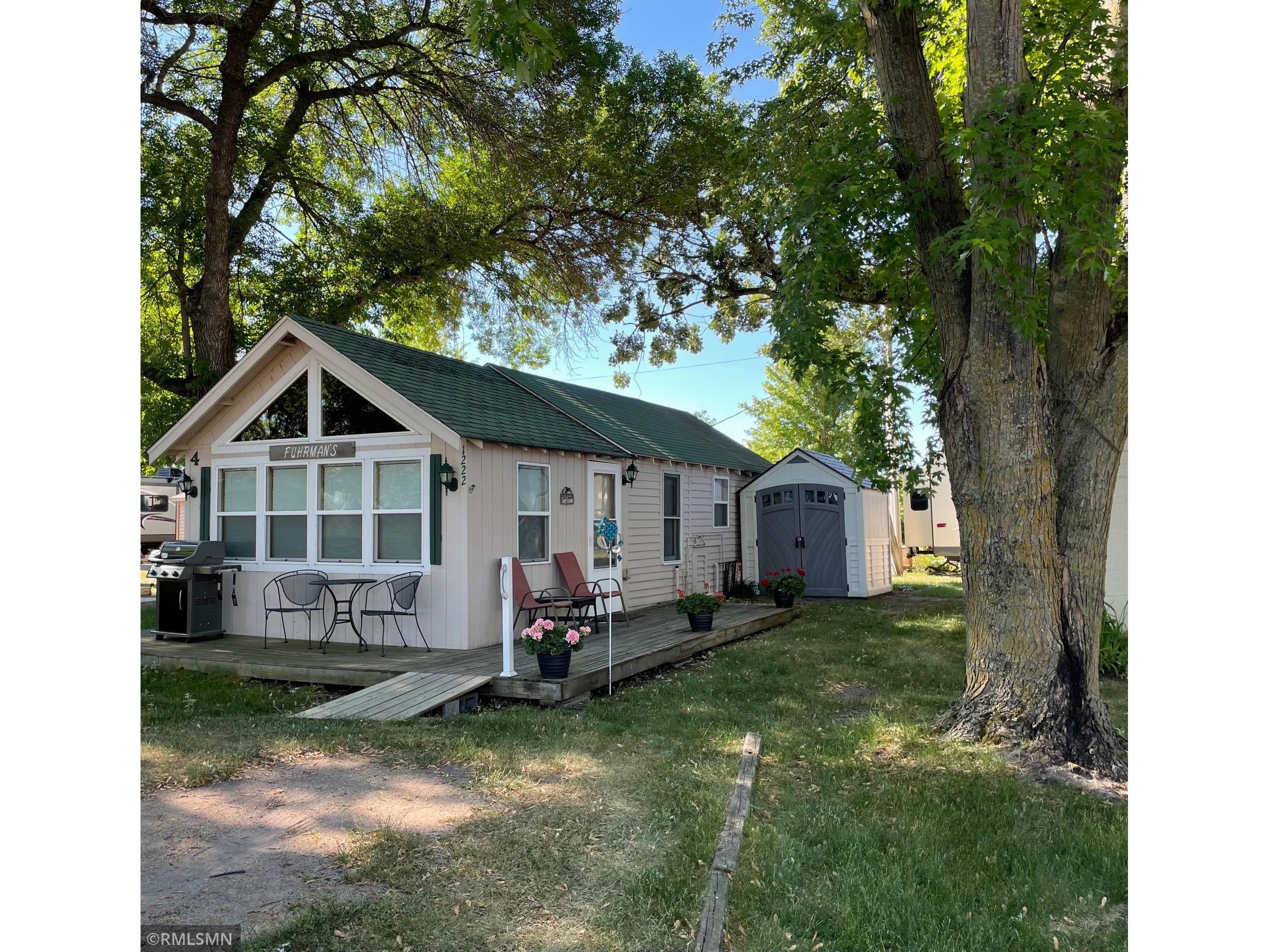 1222 E Lake Street, Osakis, MN, 56360 MLS 6008057 Edina Realty