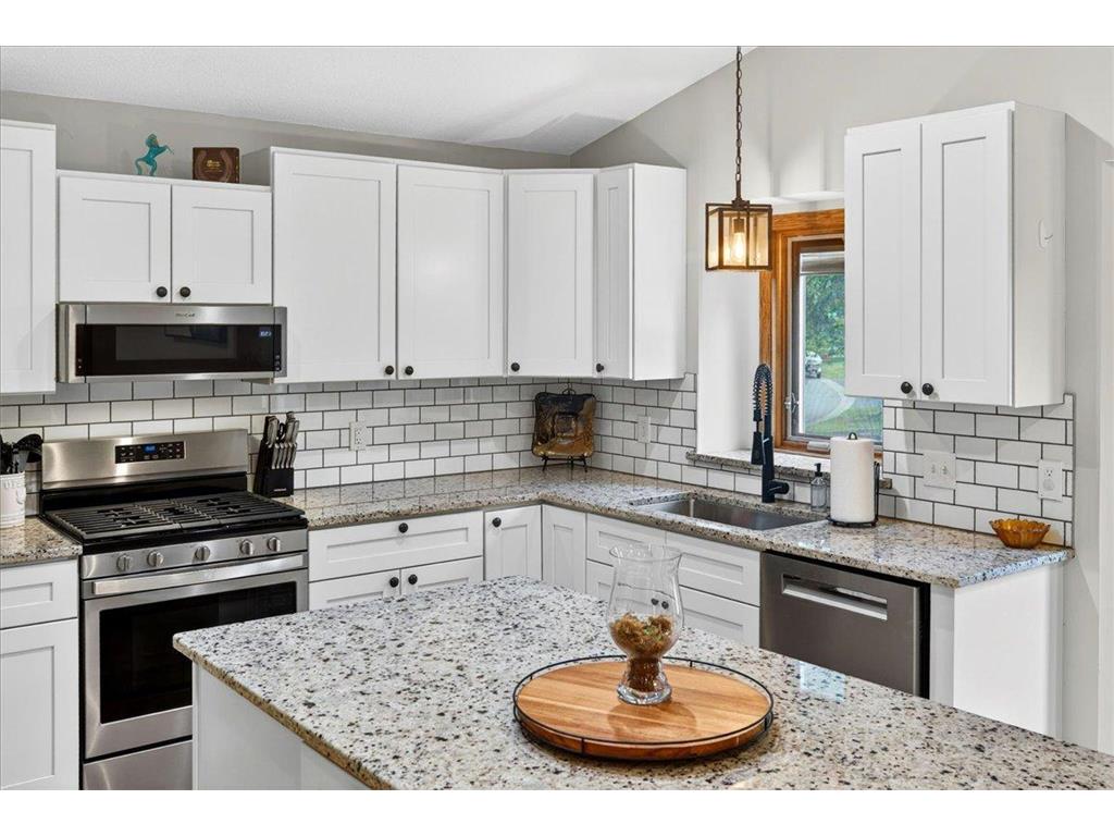 1222 Saddlebrook Lane Woodbury MN 55125 7092985 image13