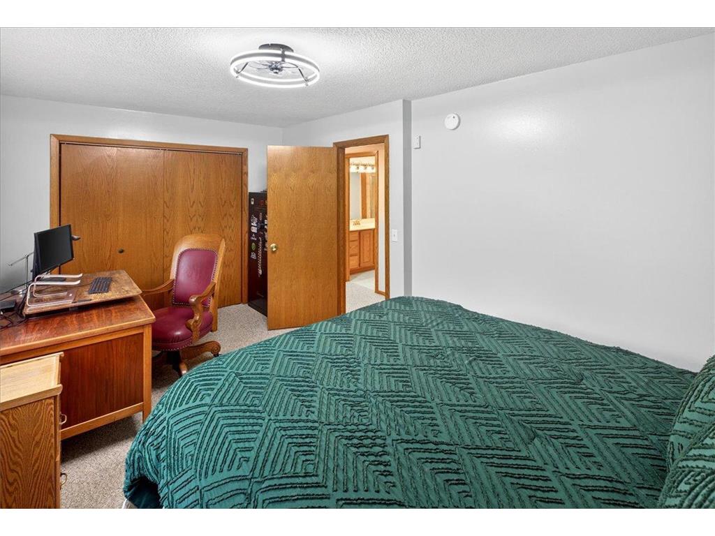 1222 Saddlebrook Lane Woodbury MN 55125 7092985 image26