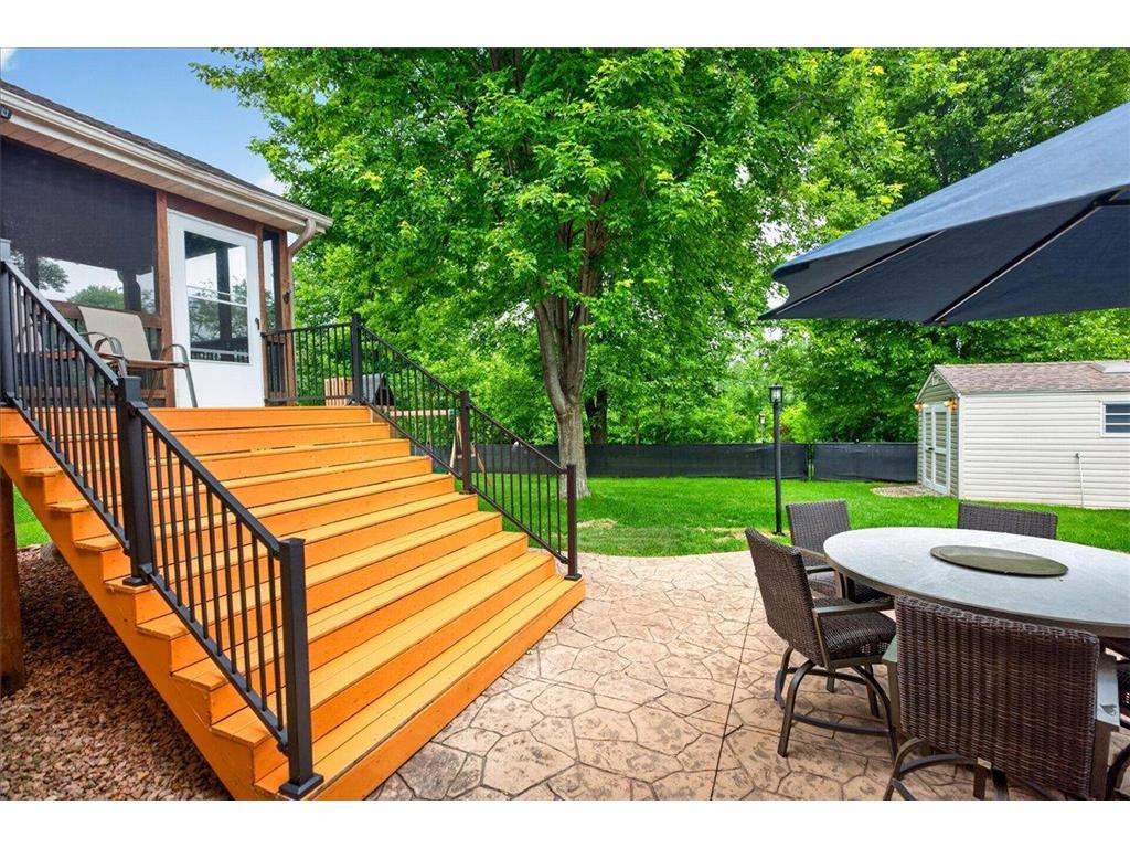 1222 Saddlebrook Lane Woodbury MN 55125 7092985 image32
