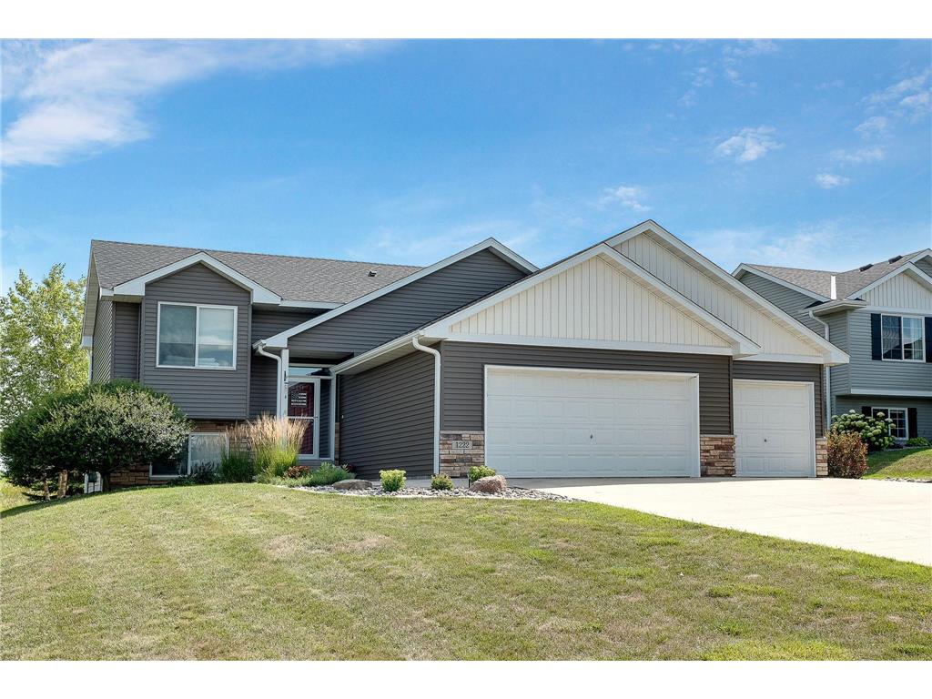 1222 Tikalsky Street SE New Prague MN 56071 6410603 image1