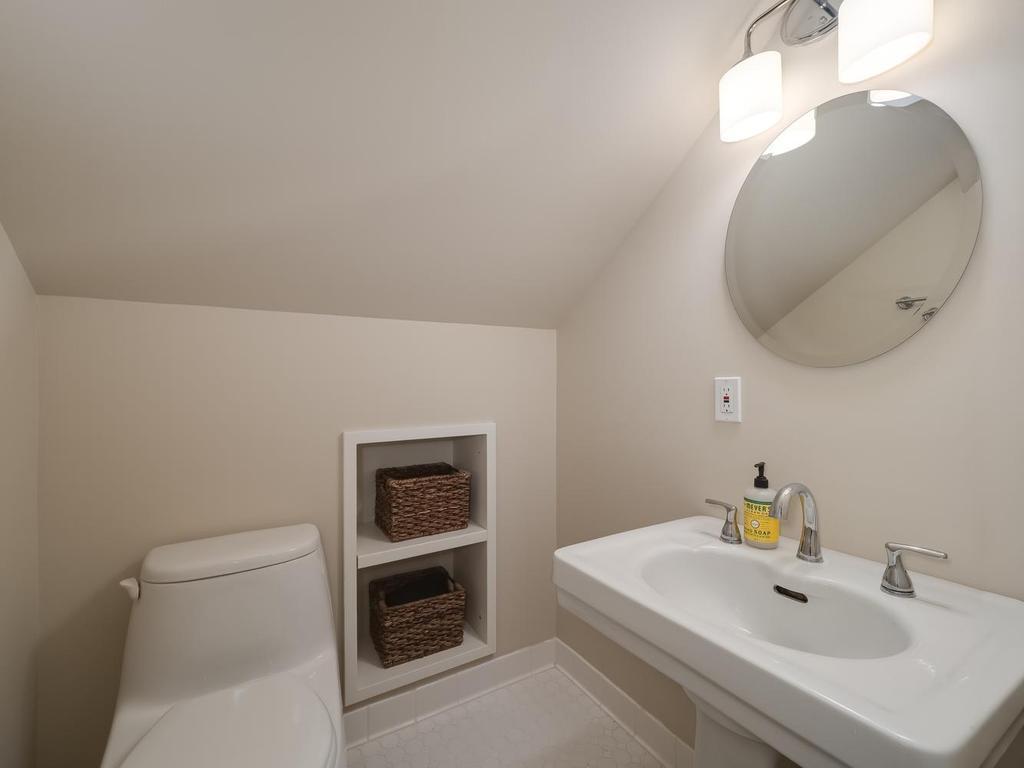 1222 W 53rd Street Minneapolis MN 55419 7019302 image22
