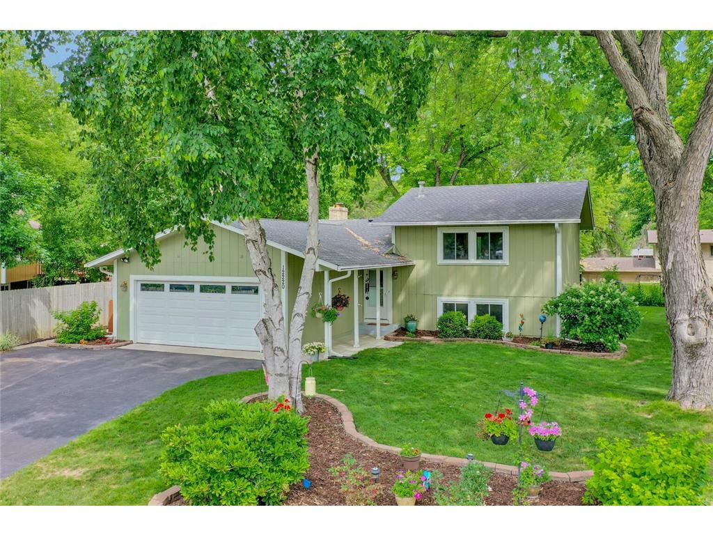 12220 Villaburne Drive, Burnsville, MN, 55337 MLS 6345385 Edina Realty