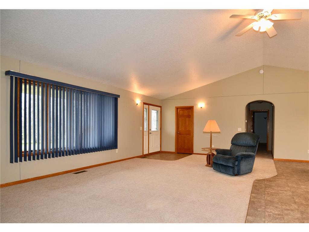 12221 85th Avenue Milaca MN 56353 7056078 image33