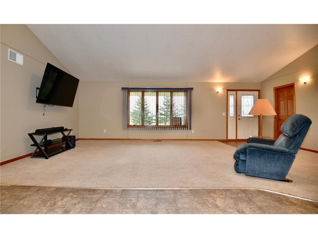 12221 85th Avenue Milaca MN 56353 7056078 image34