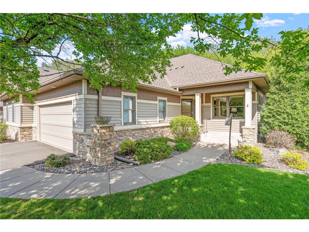 1223 Holly Avenue N Oakdale MN 55128 6372769 image1