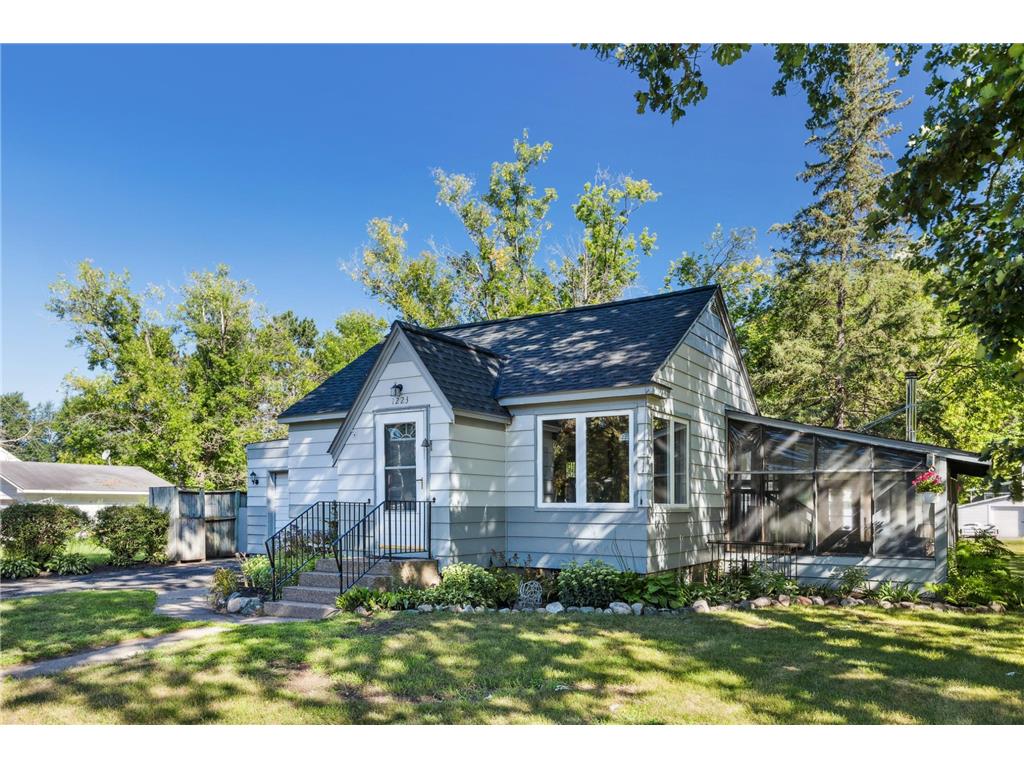 1223 L Street NE Brainerd MN 56401 6684307 image1