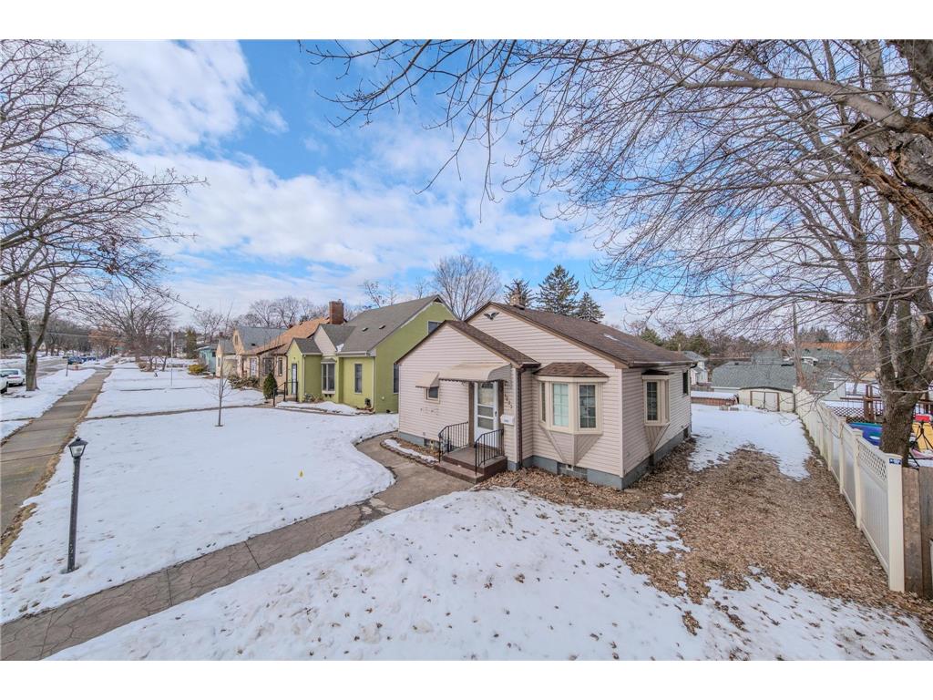 1223 Mclean Avenue Saint Paul MN 55106 7024099 image1