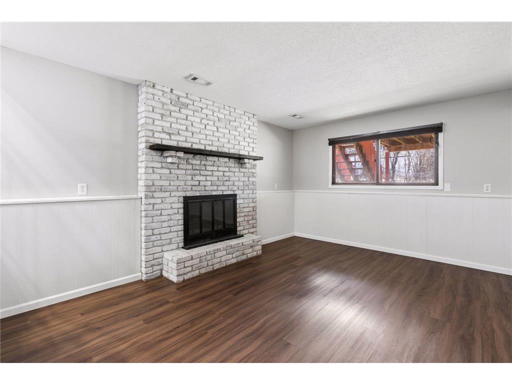12238 Oak Leaf Circle Burnsville MN 55337 7046125 image22