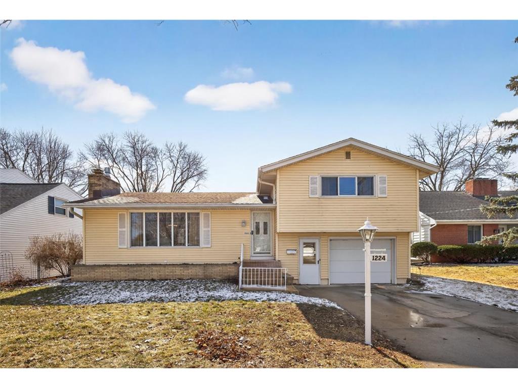 1224 4th Street NW Rochester MN 55901 7036709 image1