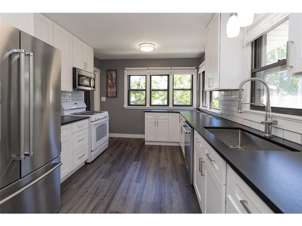 1224 6th Street E Saint Paul MN 55106 7070827 image11