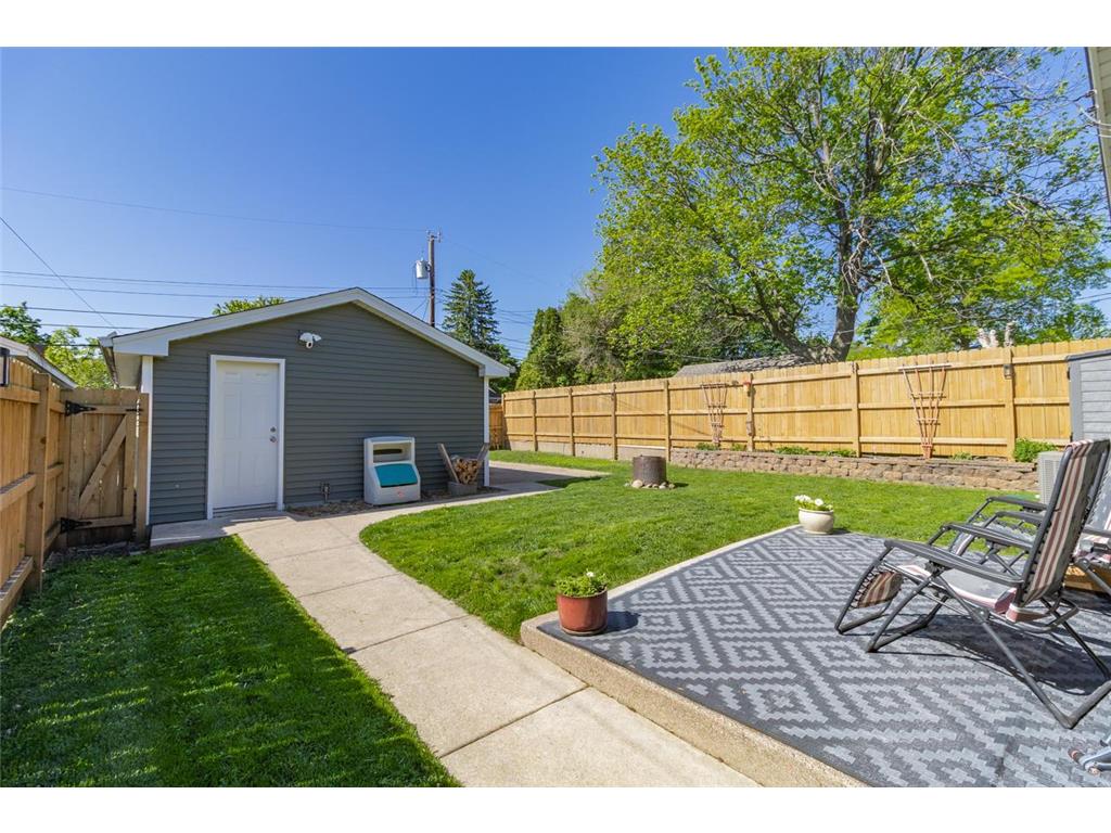 1224 6th Street E Saint Paul MN 55106 7070827 image2