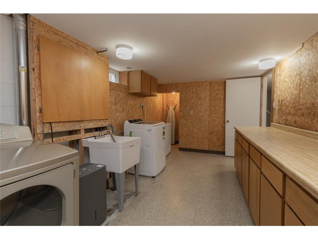 1224 6th Street E Saint Paul MN 55106 7070827 image24
