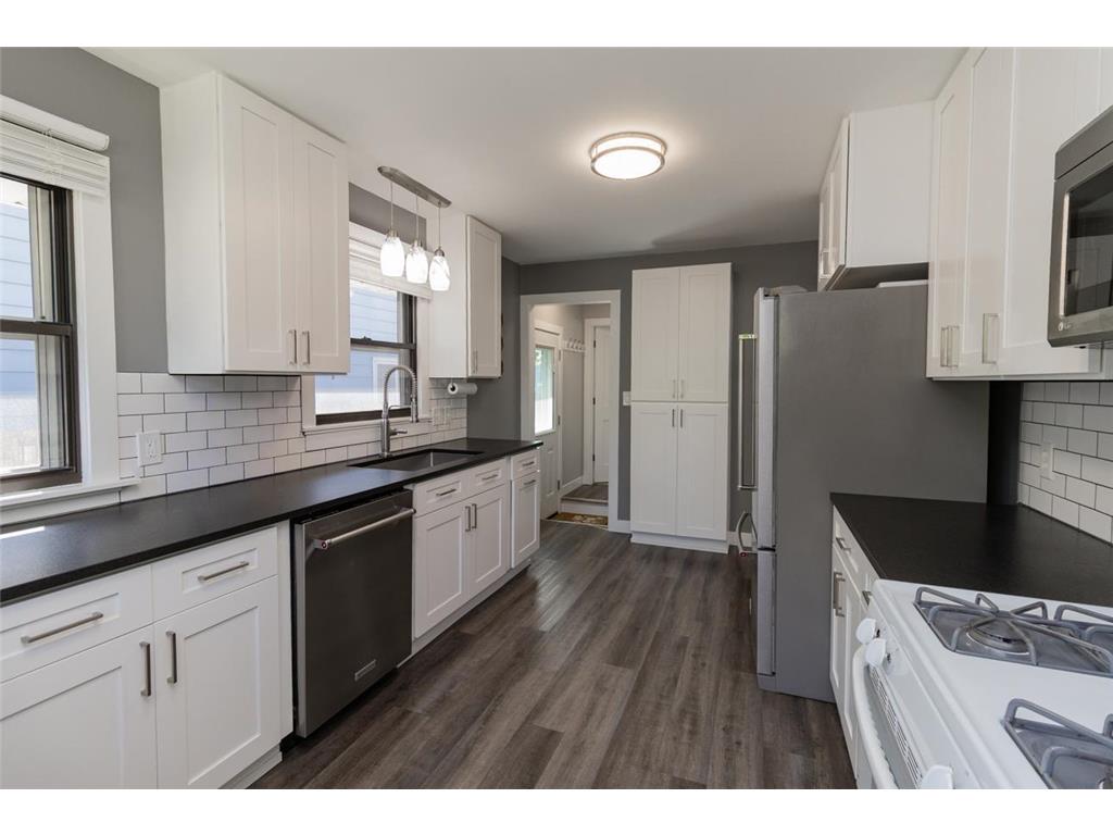 1224 6th Street E Saint Paul MN 55106 7070827 image8