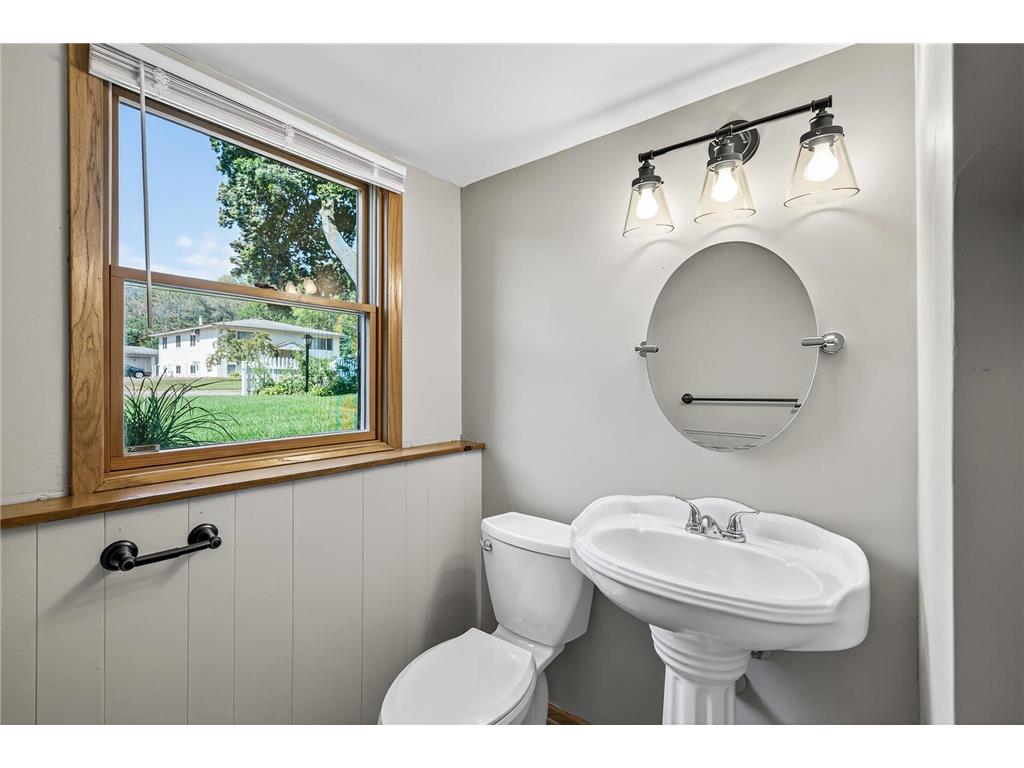 1224 8th Lane Anoka MN 55303 6777360 image22