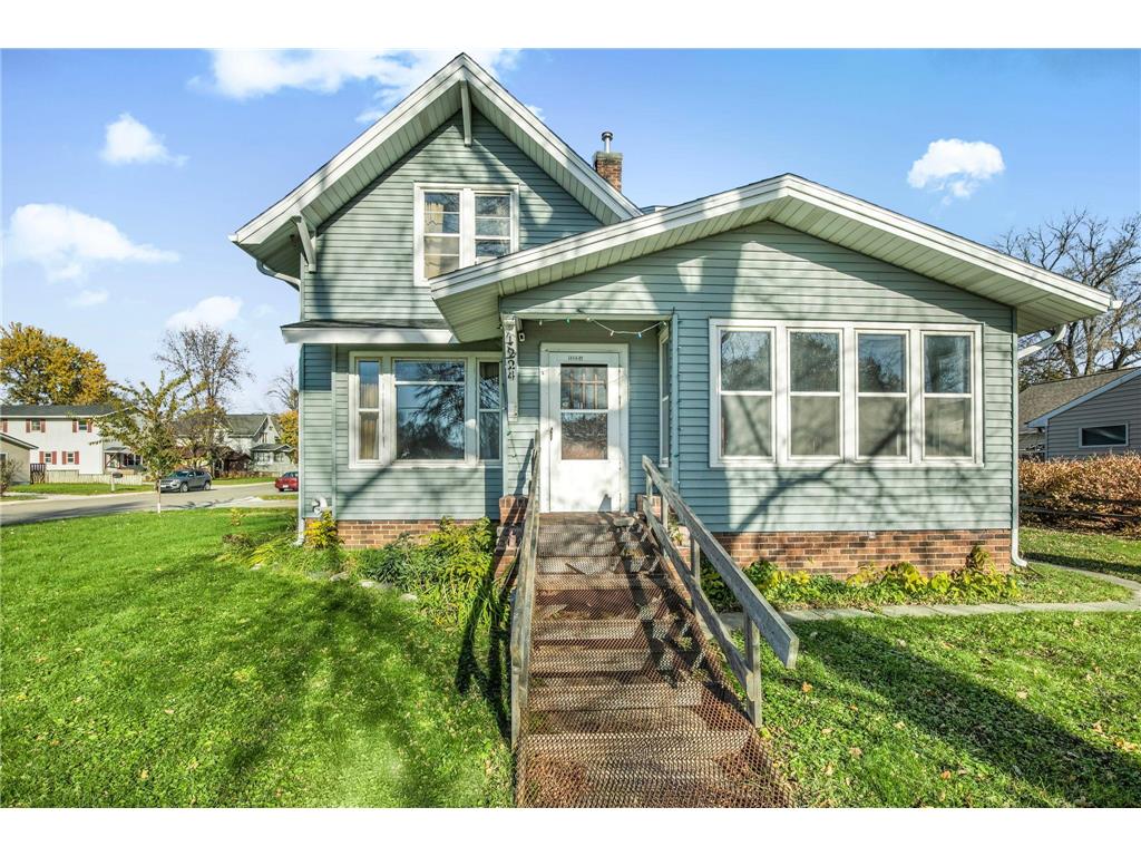 1224 Becker Avenue SW Willmar MN 56201 6813759 image1