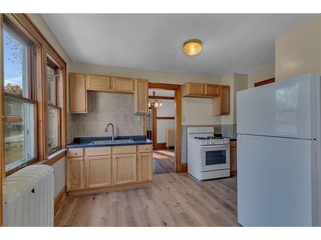 1224 Becker Avenue SW Willmar MN 56201 6813759 image17