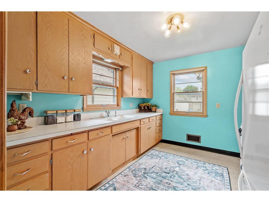 1224 Edmund Avenue Saint Paul MN 55104 7060388 image10