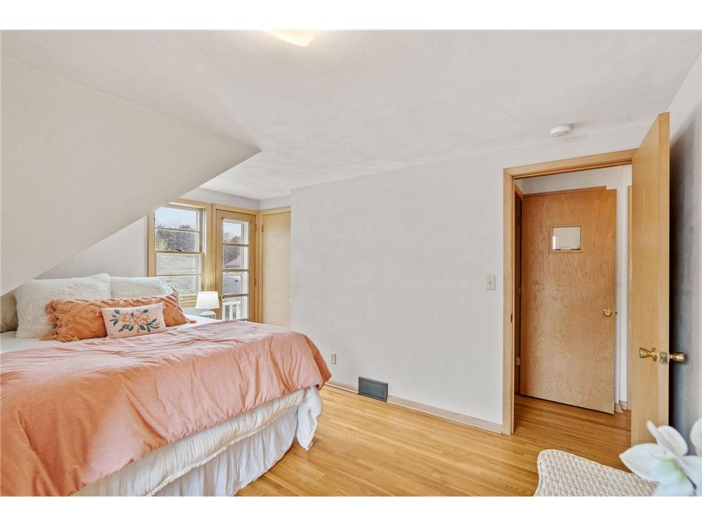 1224 Edmund Avenue Saint Paul MN 55104 7060388 image22