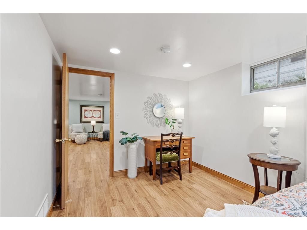 1224 Edmund Avenue Saint Paul MN 55104 7060388 image38
