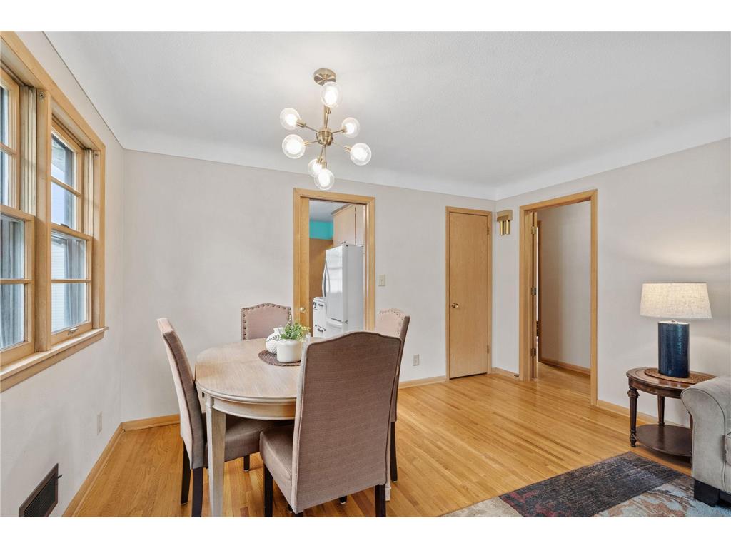 1224 Edmund Avenue Saint Paul MN 55104 7060388 image9