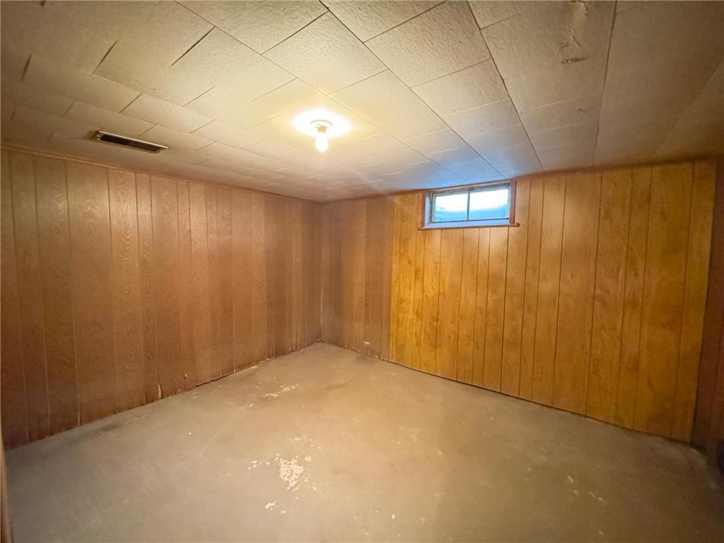 1224 Lake Street Fergus Falls MN 56537 7071775 image16