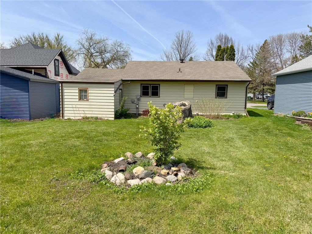 1224 Lake Street Fergus Falls MN 56537 7071775 image24
