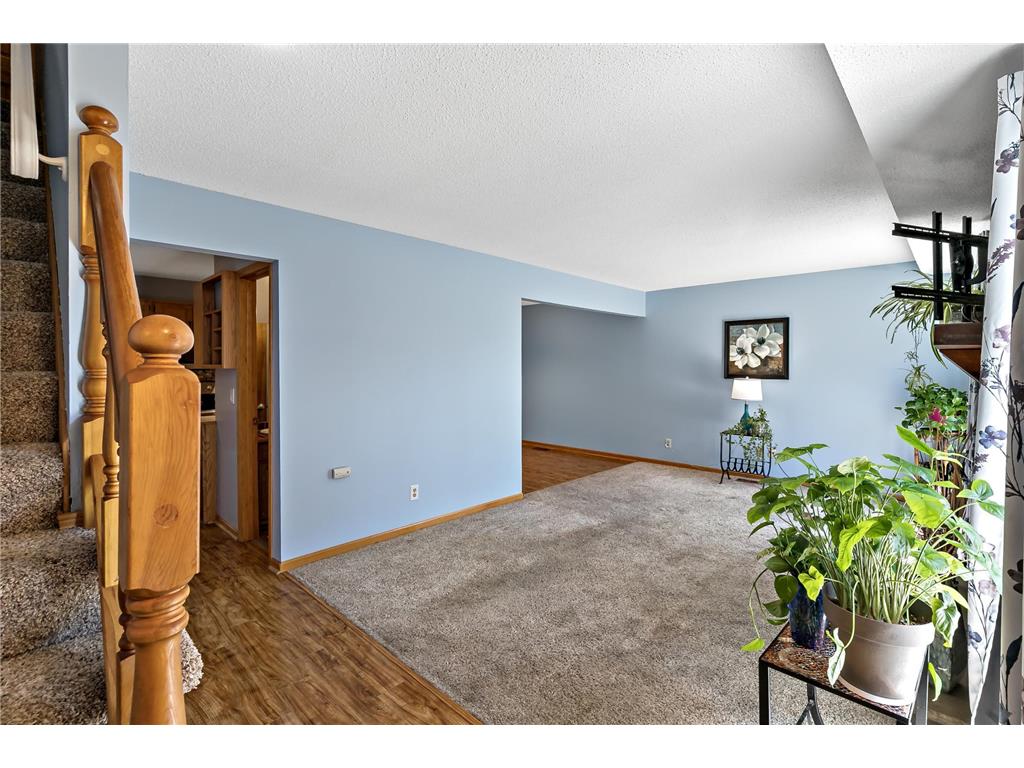 1224 Landmark Trail S Hopkins MN 55343 7070376 image10