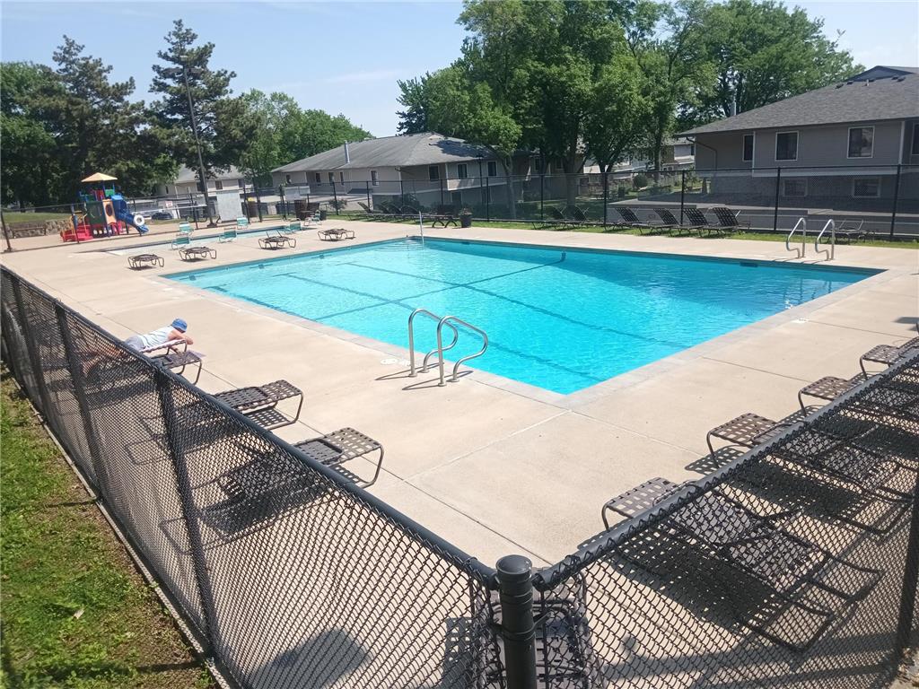 1224 Landmark Trail S Hopkins MN 55343 7070376 image30