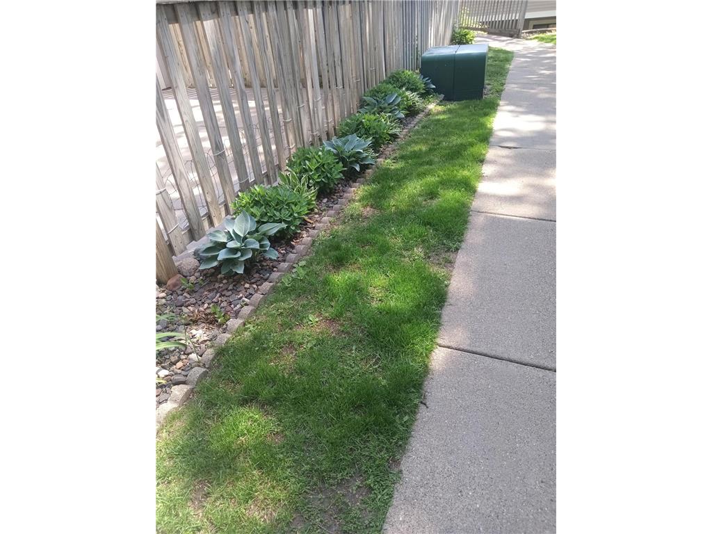 1224 Landmark Trail S Hopkins MN 55343 7070376 image32