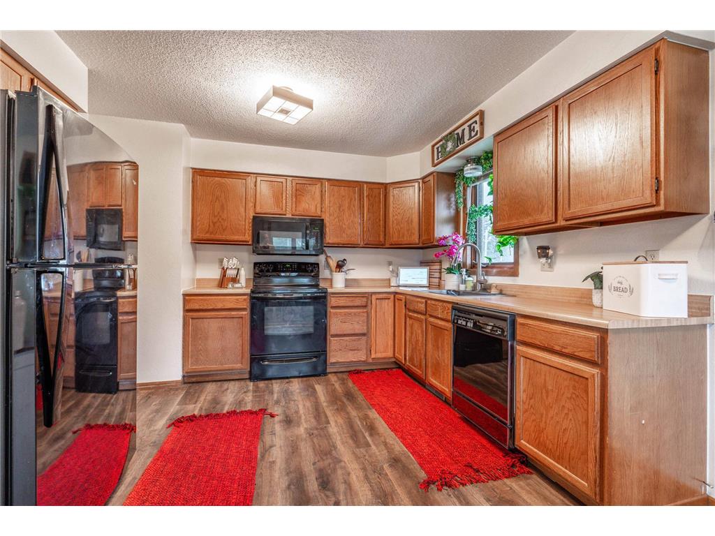 1224 N Marien Street Fergus Falls MN 56537 7066808 image29