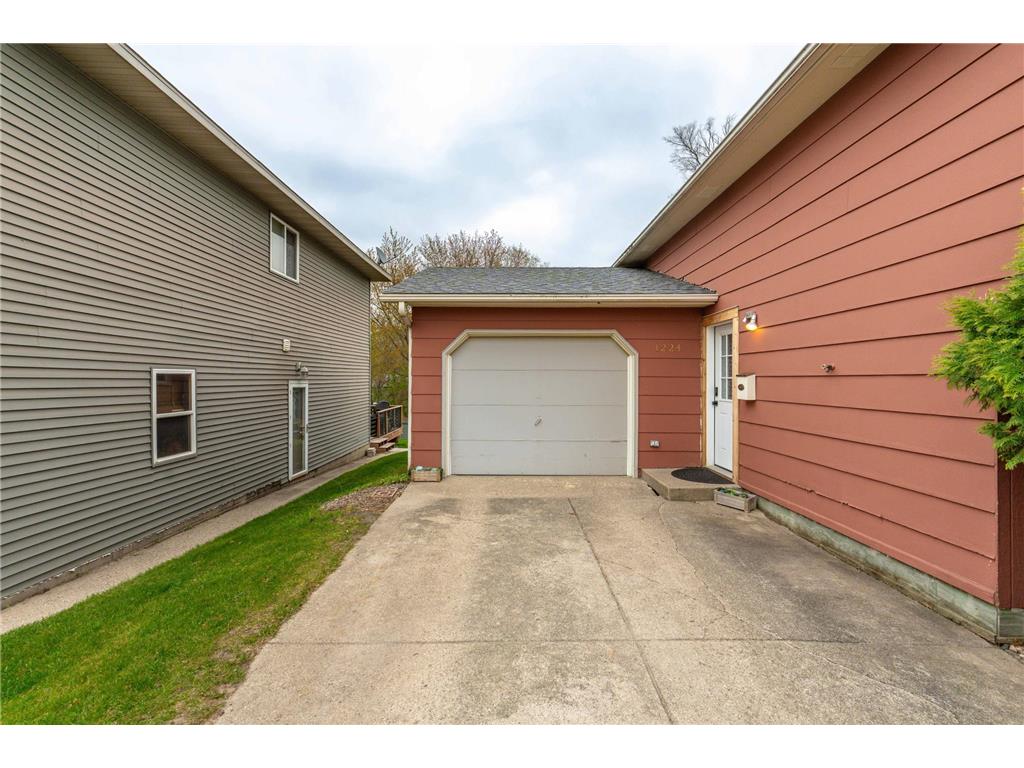 1224 N Marien Street Fergus Falls MN 56537 7066808 image5