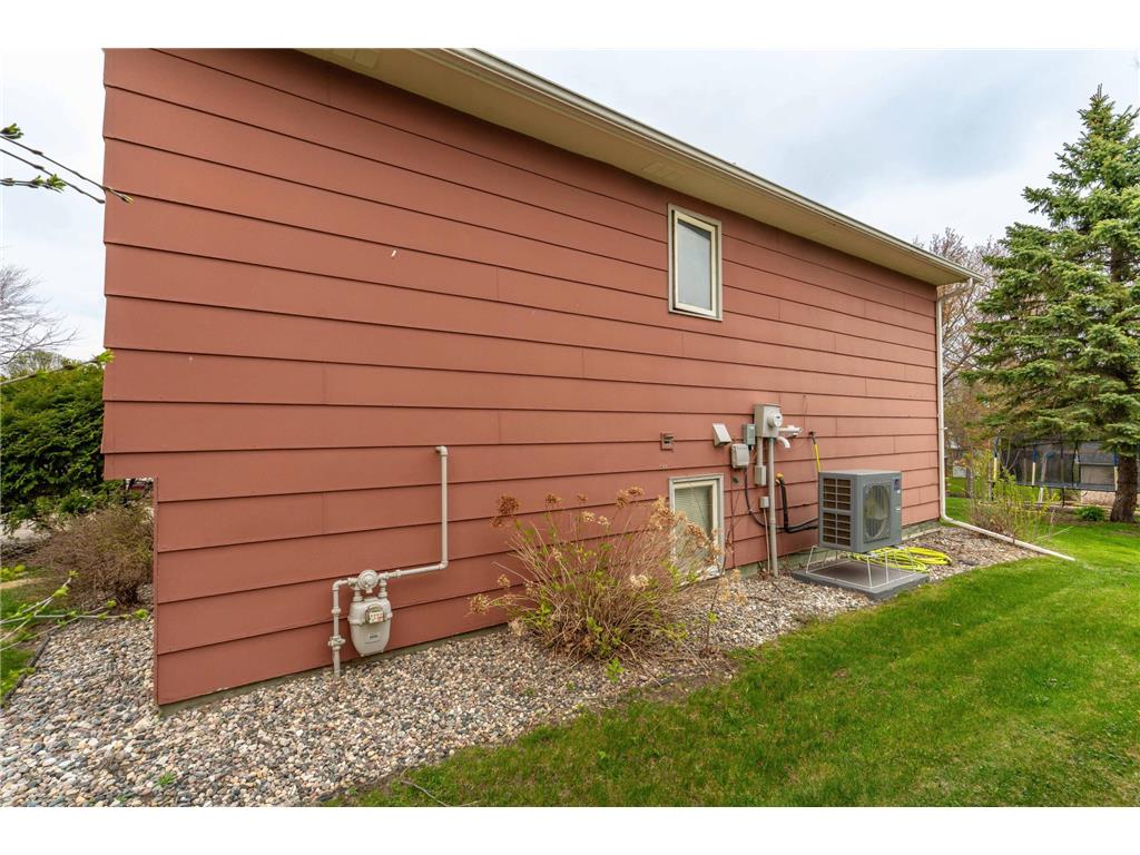 1224 N Marien Street Fergus Falls MN 56537 7066808 image8