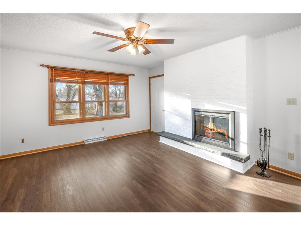 1224 S Ramsey Street Blue Earth MN 56013 7024048 image23