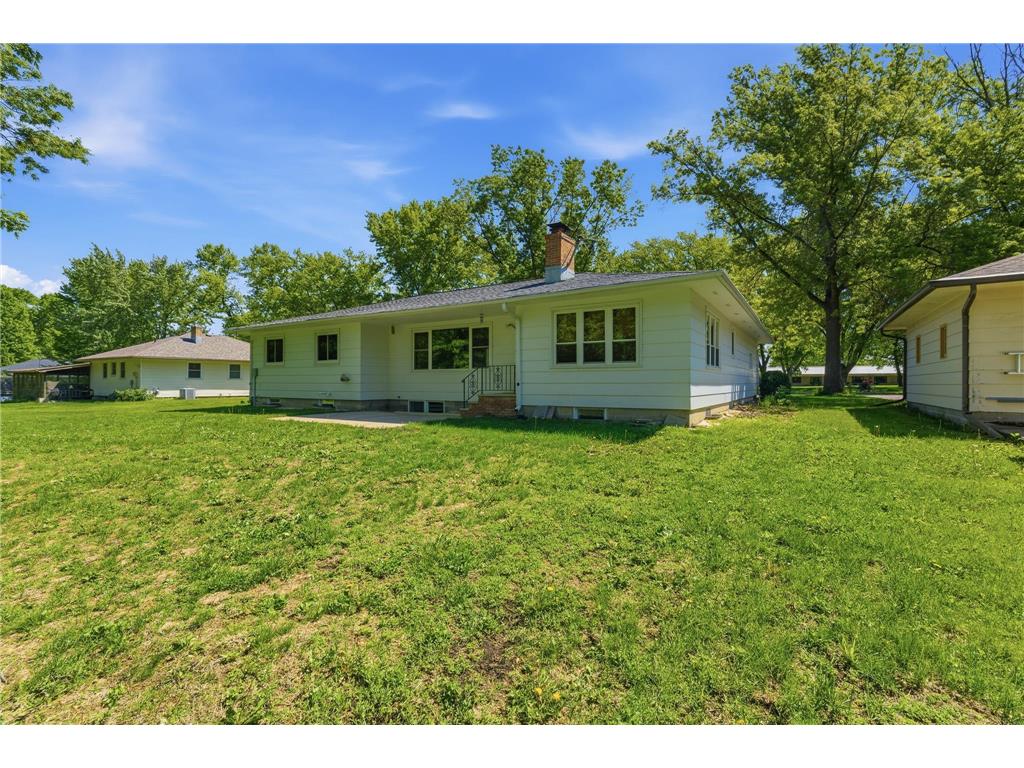 1224 S Ramsey Street Blue Earth MN 56013 7024048 image7