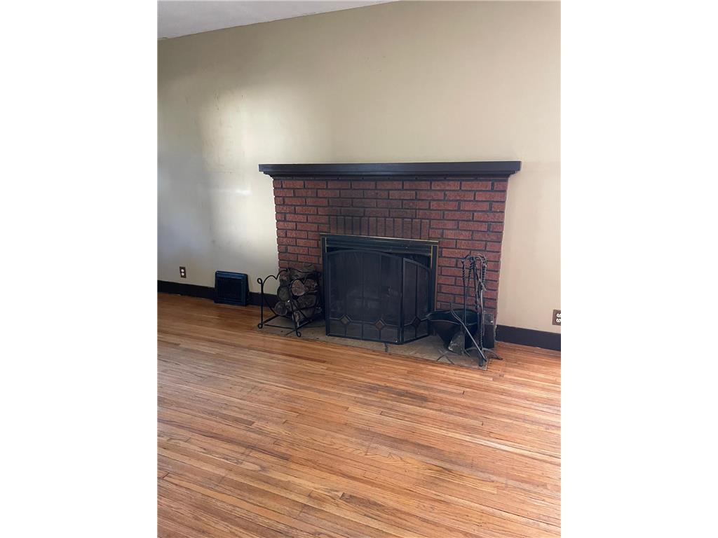 1224 Saint Joseph Avenue Albert Lea MN 56007 6755550 image9