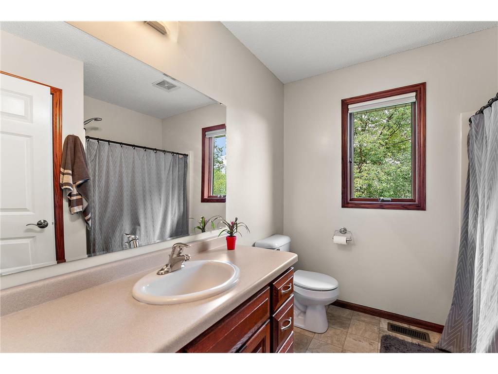 1224 US Highway 12 Warren Twp WI 54023 6794294 image39