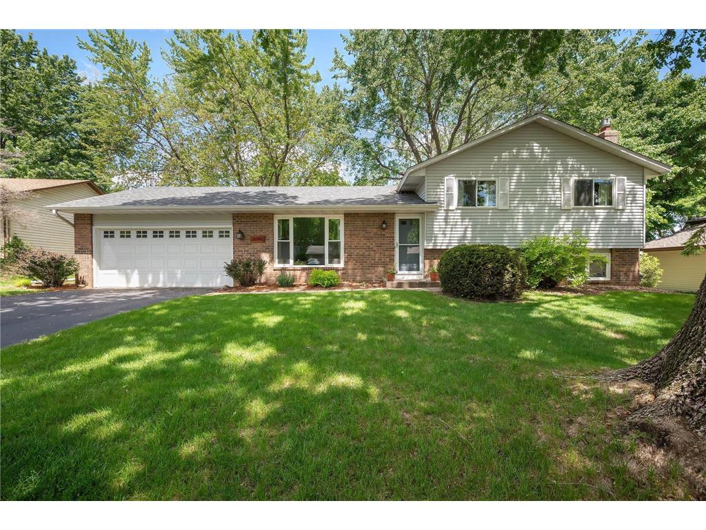 12240 Jack Pine Trail Eden Prairie MN 55347 6727500 image1