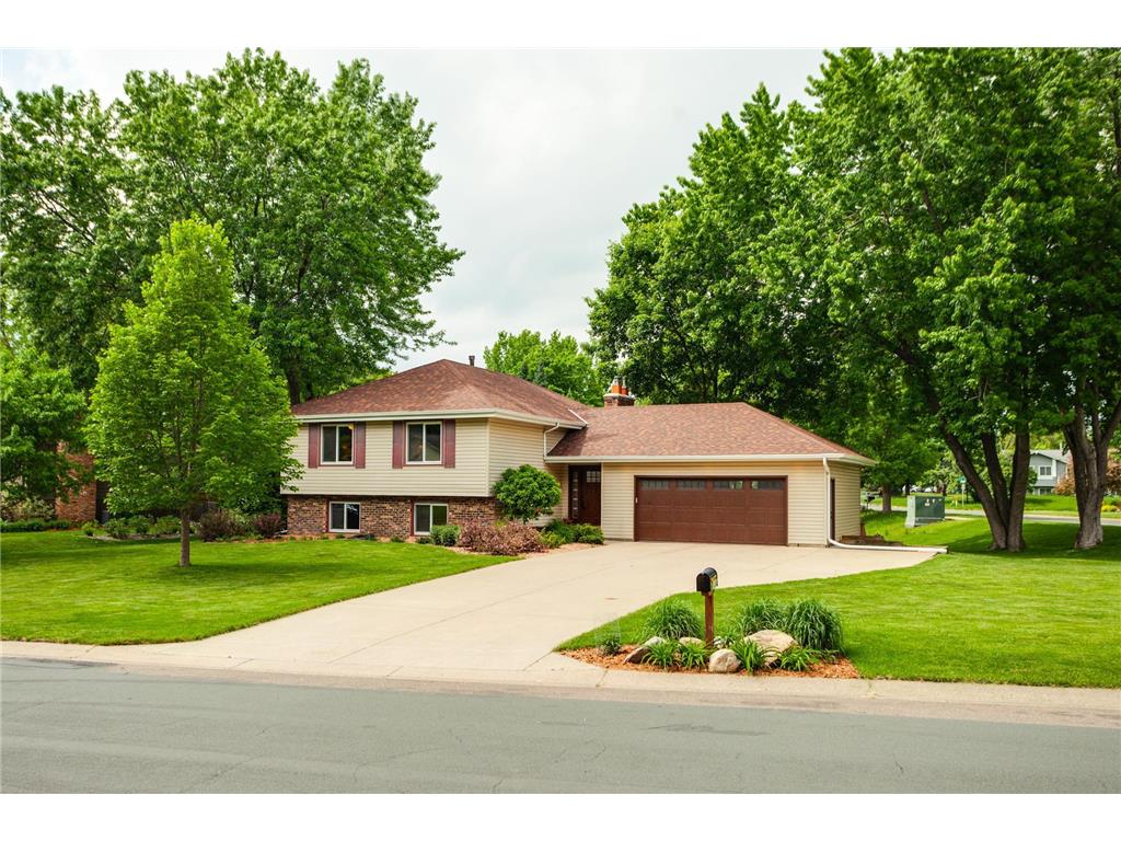 12241 Robin Road Maple Grove MN 55369 6570290 image1