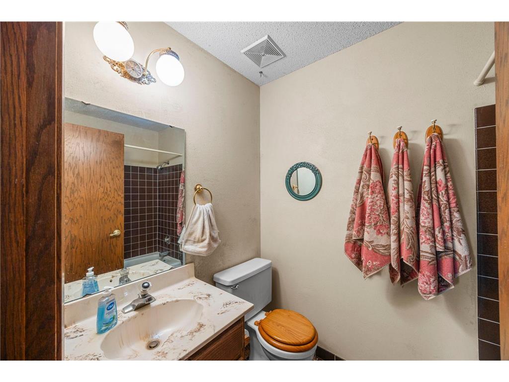 12241 Unity Street NW Coon Rapids MN 55448 7068666 image26