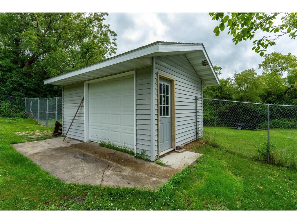 1225 E Mount Faith Avenue Fergus Falls MN 56537 6757063 image32