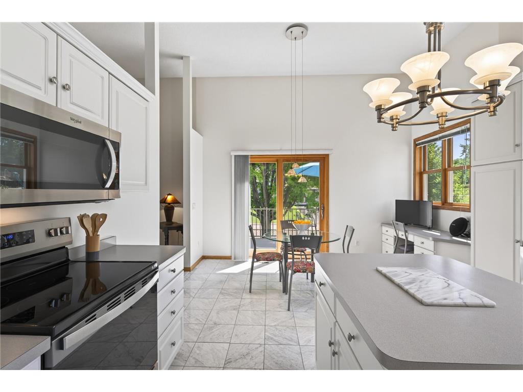 1225 EARLE Way Burnsville MN 55306 7087496 image15